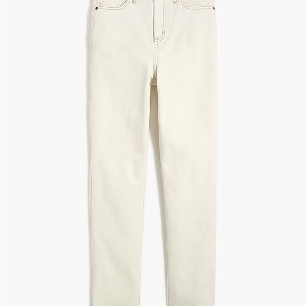 Classic vintage ecru jean in all-day stretch